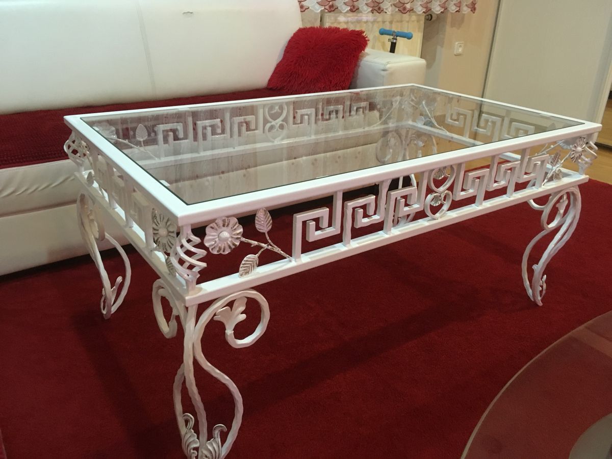 Floral Grace Dining Table